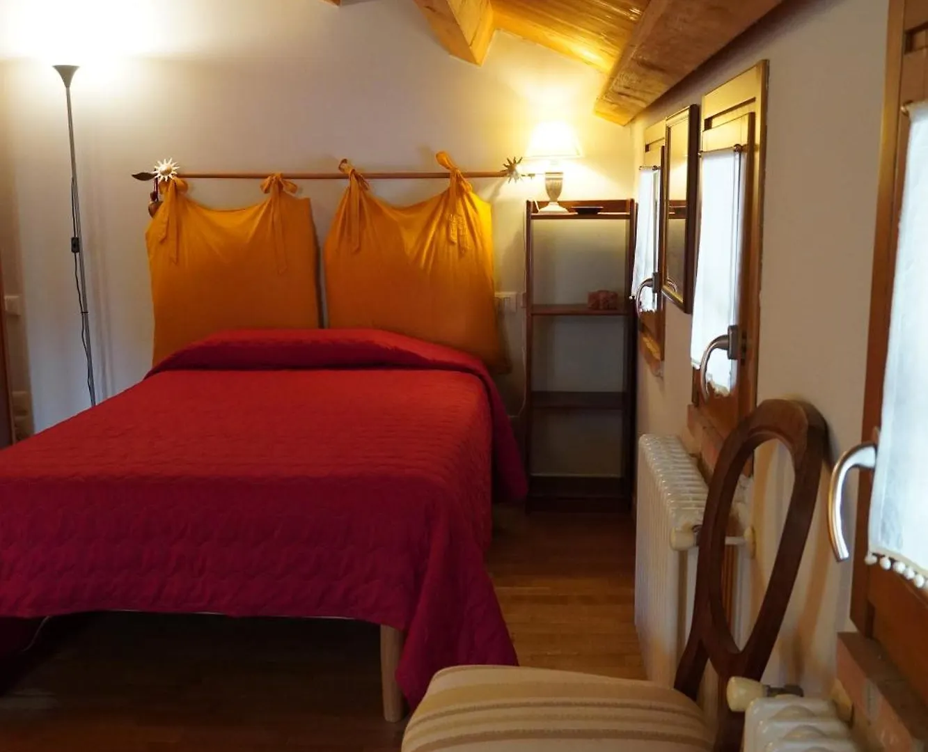 La Casa Del Glicine Tarzo Apartment Fratta  Italy